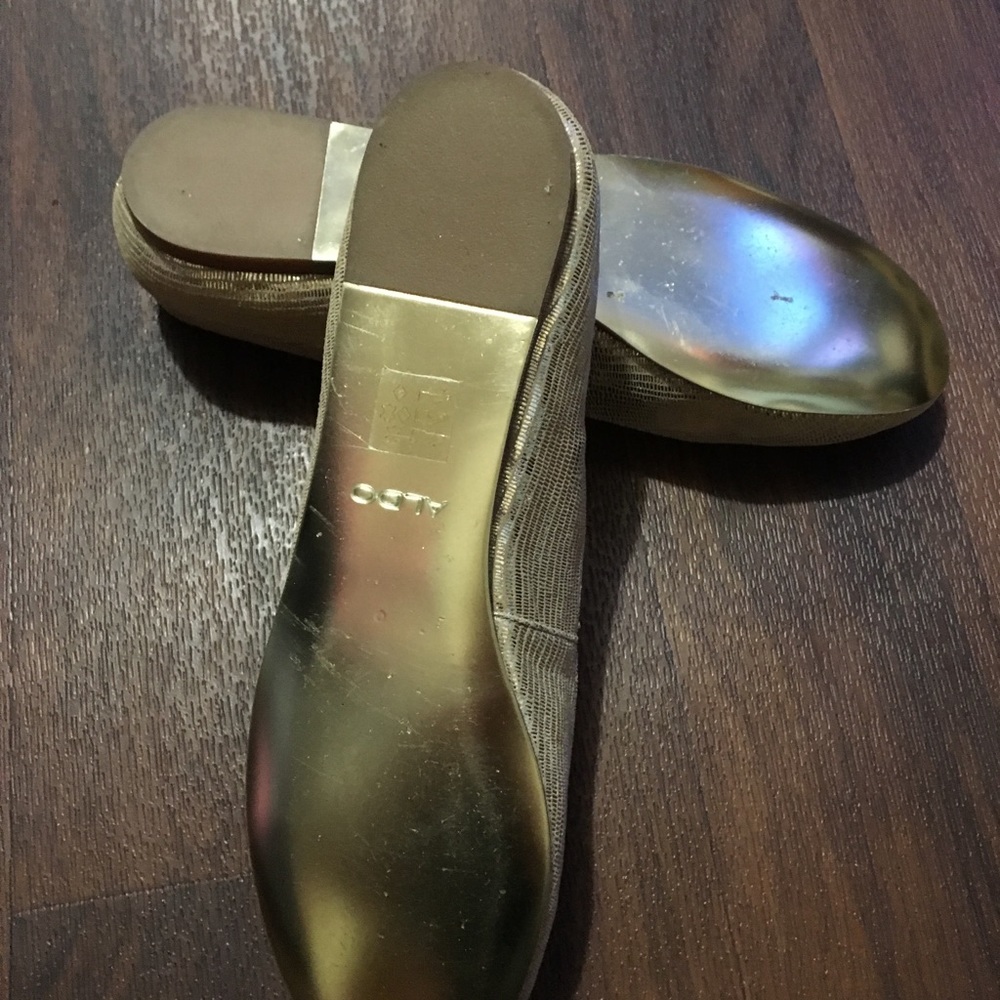 New Aldo Flats